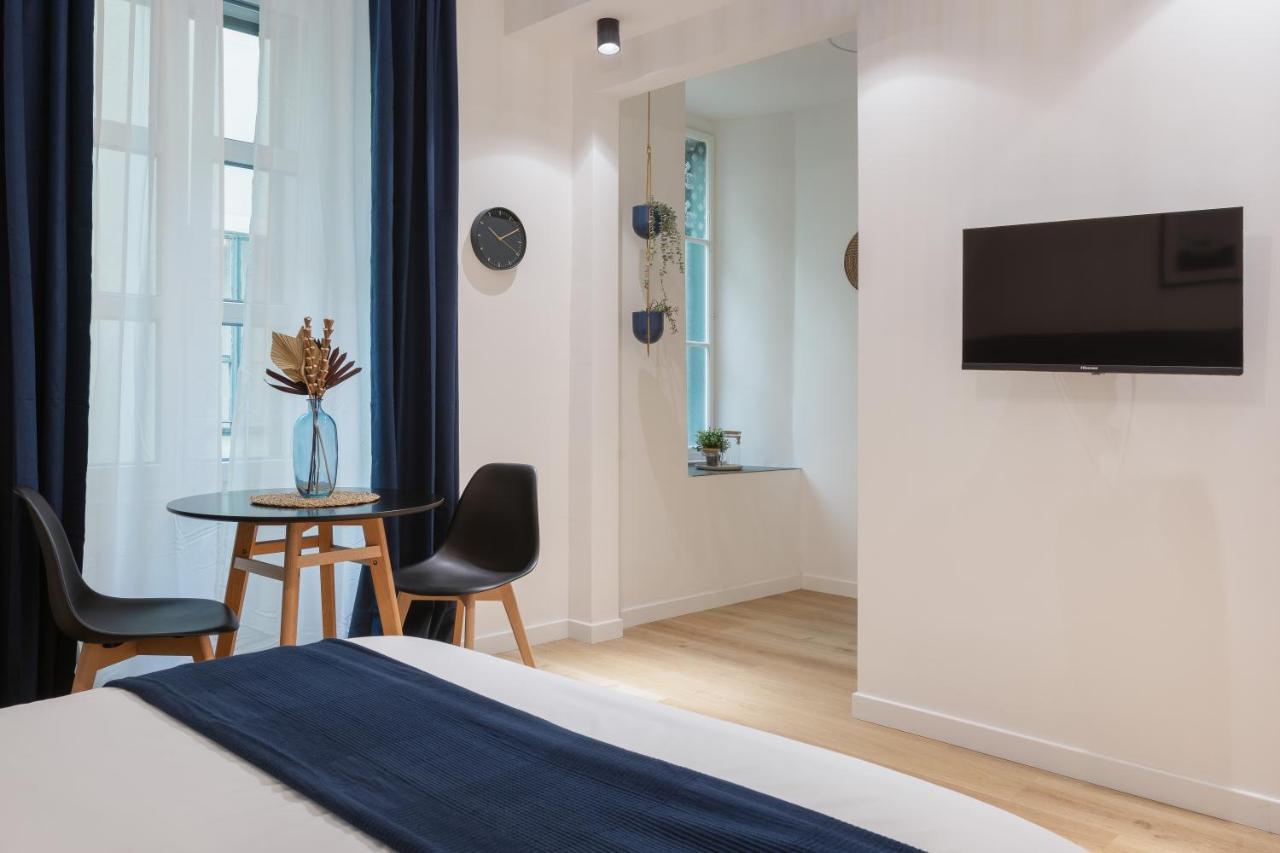 Trieste Chic Studio: Historic Elegance Ngoại thất bức ảnh